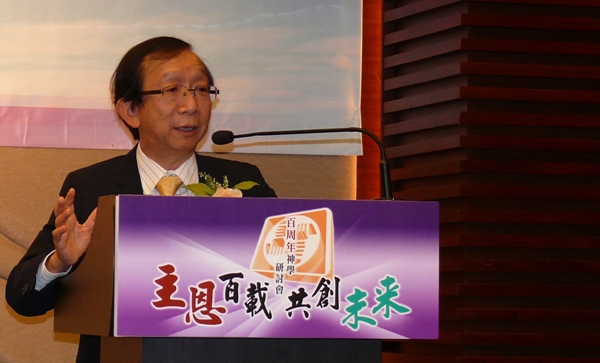 余達心籲教會實踐祭司先知君王三重職份