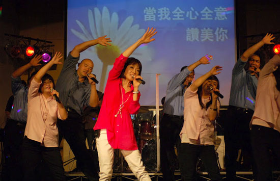 泥土音樂新專輯《幸福》出爐好評如潮