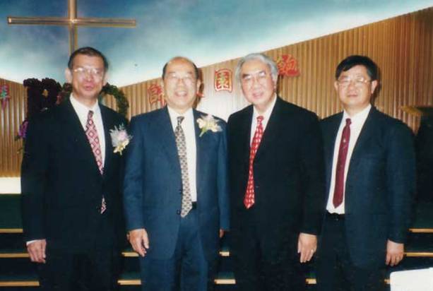 鮑會園牧師榮歸天家 享年90歲