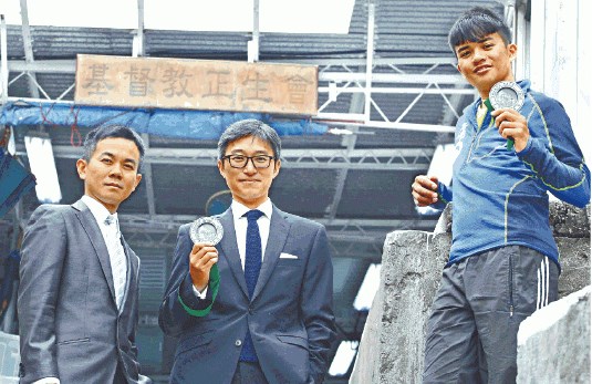正生書院大豐收 學生DSE考得佳績