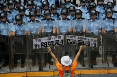 政府與佔中拉鋸僵持 六宗教領袖表示願作對話橋樑