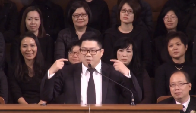 張慕皚兒子談父親：愛笑、愛籃球、再忙也陪家人