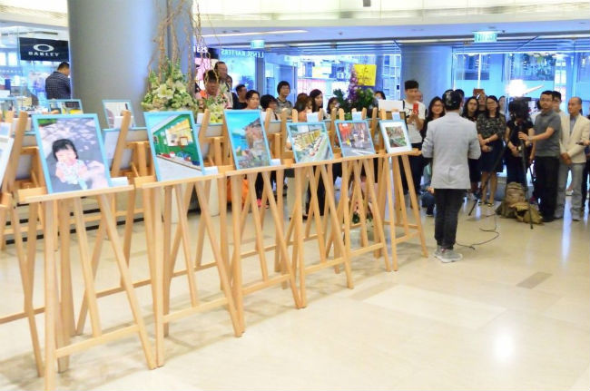 另類心靈療癒 素人畫家展「City Alive」釋放愛與生命