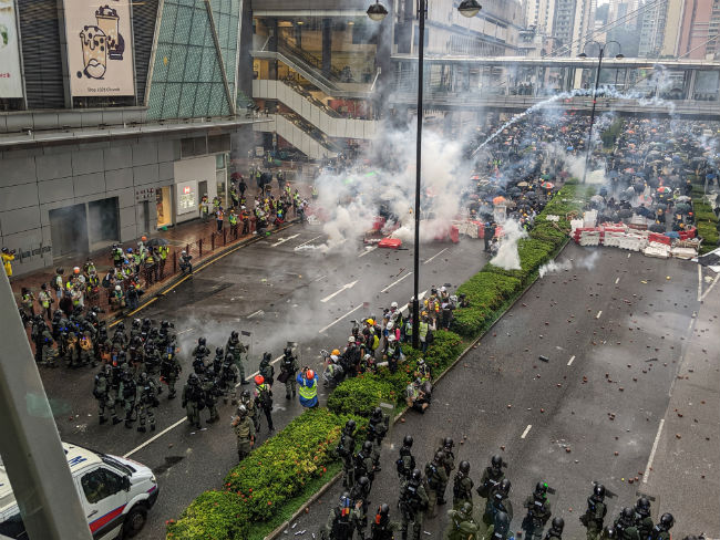 浸聯會長：警民均是制度犧牲者 政府需回應訴求挽人心