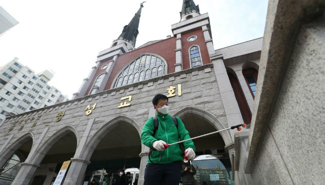 教宗咳嗽停彌撒 南韓天主教236年首停全國彌撒
