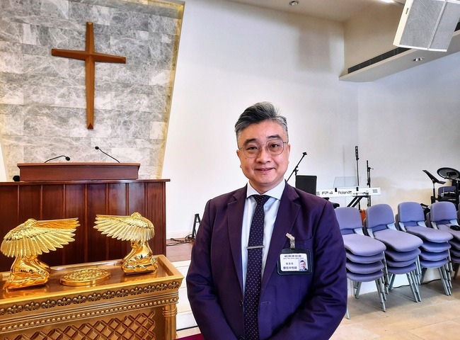 觀潮浸信會禮儀 ‧ 視覺 ‧ 空間營造節期氛圍 同尋「基督的記號」