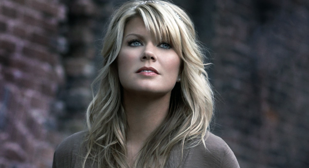 Natalie Grant Walked Out from Grammys After Viewing Katy Perry&rsquo;s 